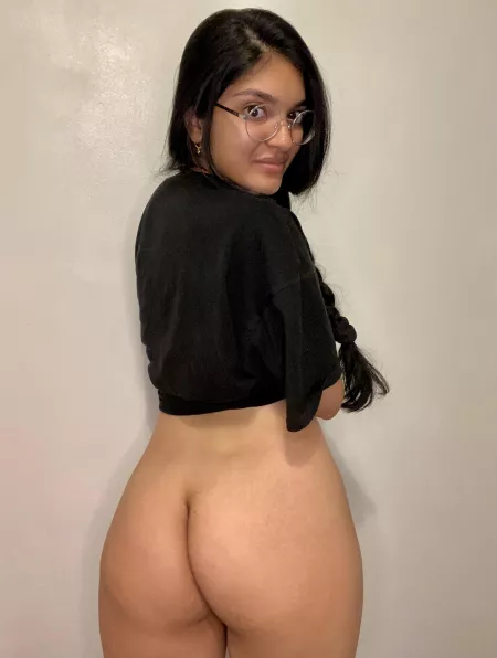 Do you like my Pakistani ass?