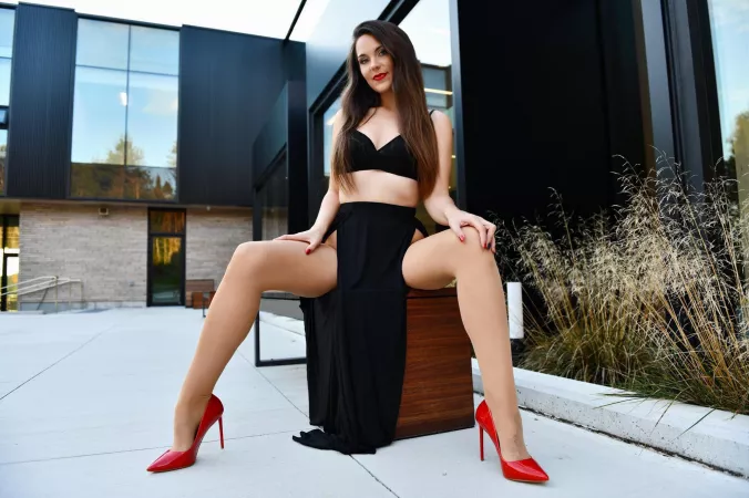 Do you like my sheer Wolford pantyhose? 🤭🖤 by HosieryLady