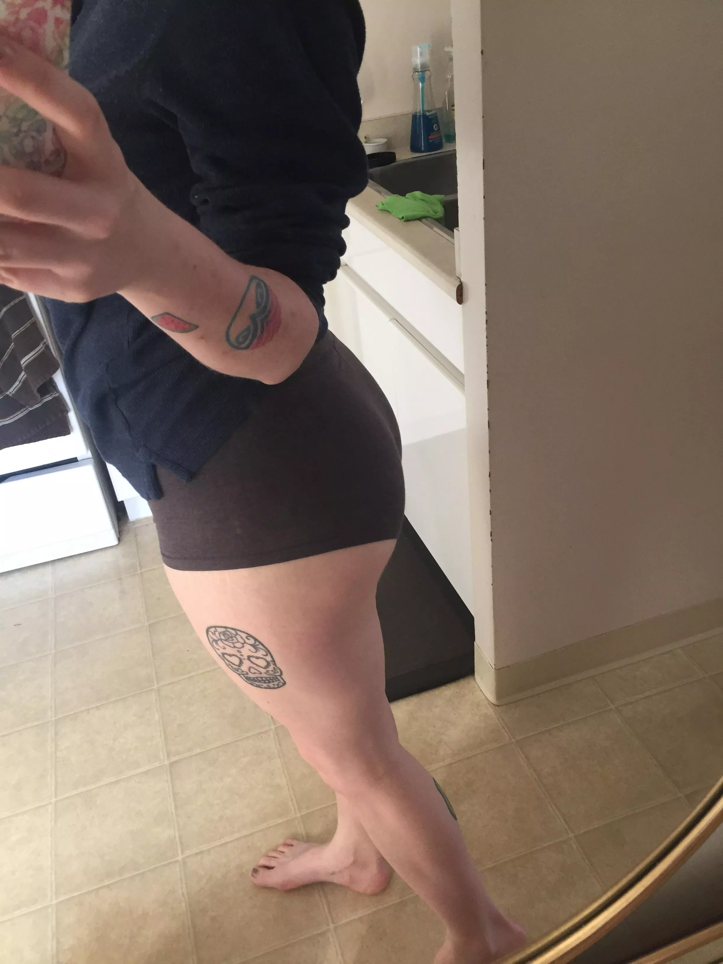 Do you like my shorts? posted by VioletFonce