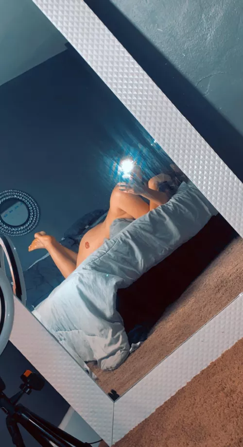 Do you like my soles 🦶 by LaylowShadow