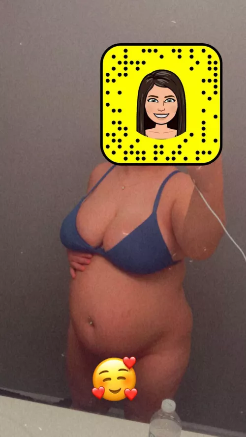 Do you like my stuffed belly? by chanelwalker1