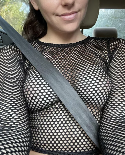 Do you like my top :) by Emmashared