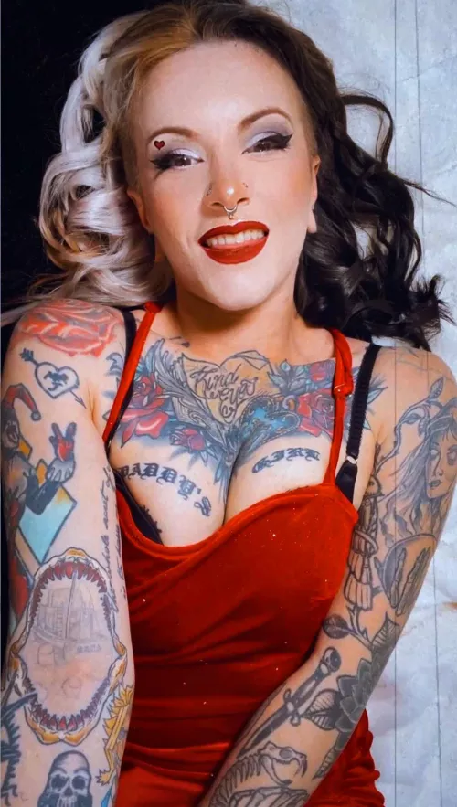 Do you like my Valentines makeup look? Simple but effective 💋 [f] by InfinityWhore0