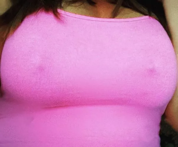 Do you like my vest top? by JayJayRocks691