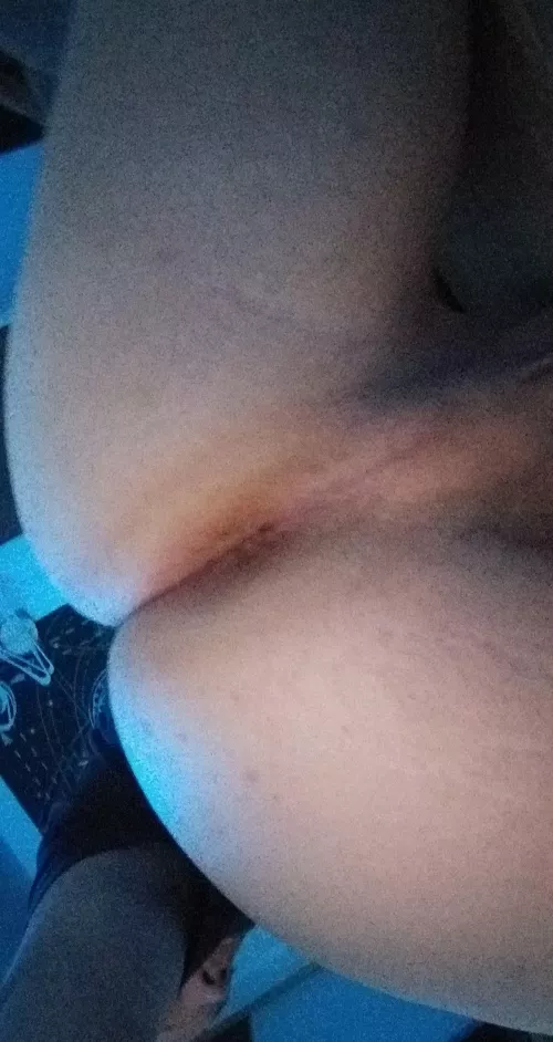 Do you like my virgin booty? by afraidotoast