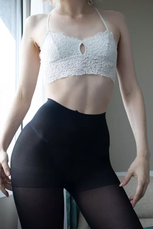 Do you like my winter tights? by sophiaemilia