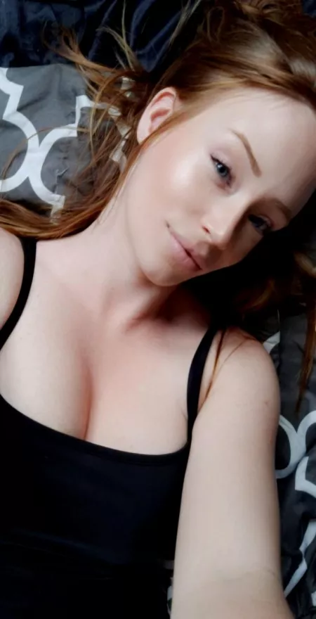 Do you like Redheads 🔥 by crystalcolette