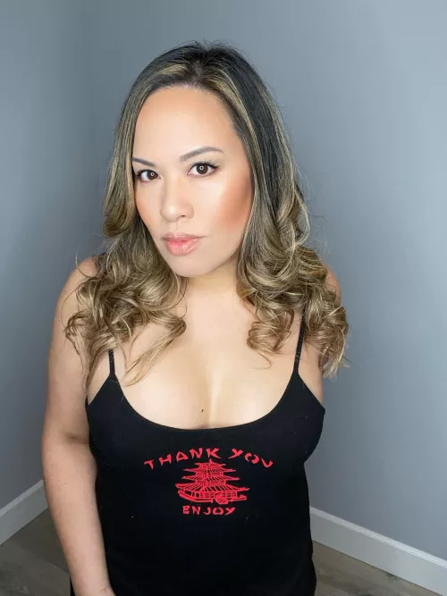 Do you like takeout? 🥡 by Anisa_Vong