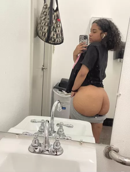 Do you like the back by rhinoslimeo