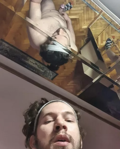 Do you like this mirror angle? :) by ApoloKur