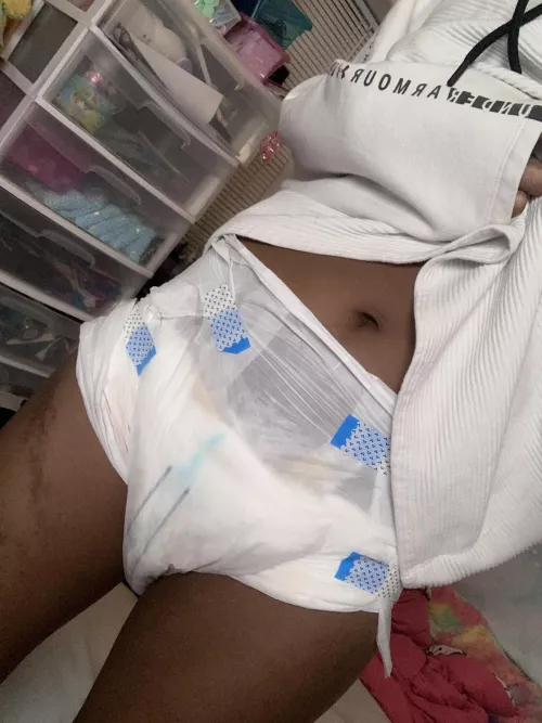 do you like wearing a hoodie and diaper together like this? 😊 by lynnlyng