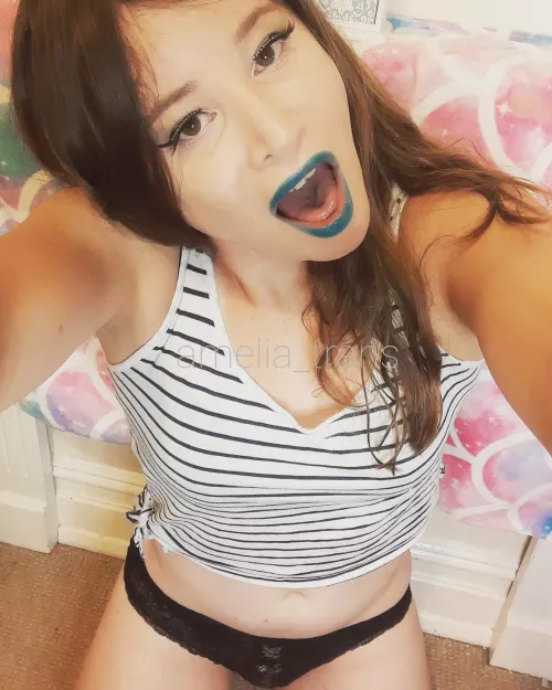 Do you like what you see? 😏 by amelia_trans