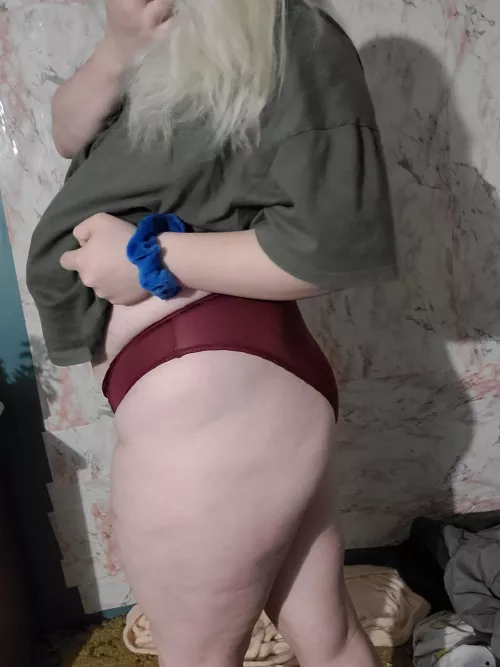 do you like what you see by MooMooWinnie