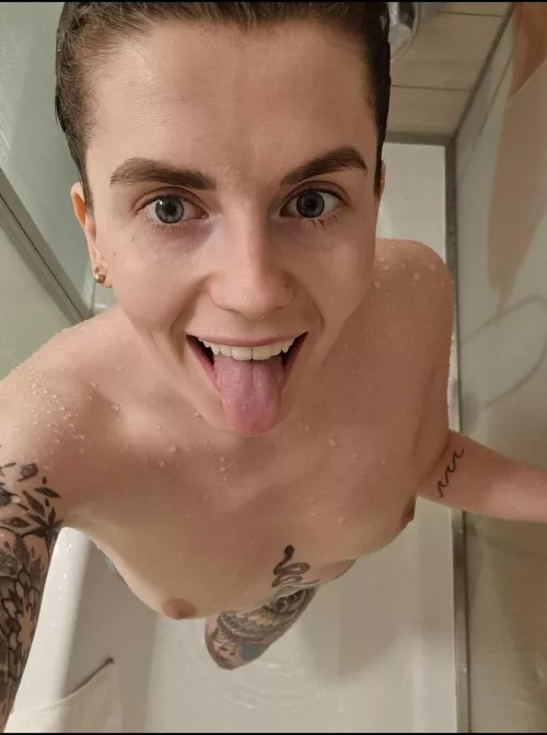 Do you like your women wet? by KillieLou