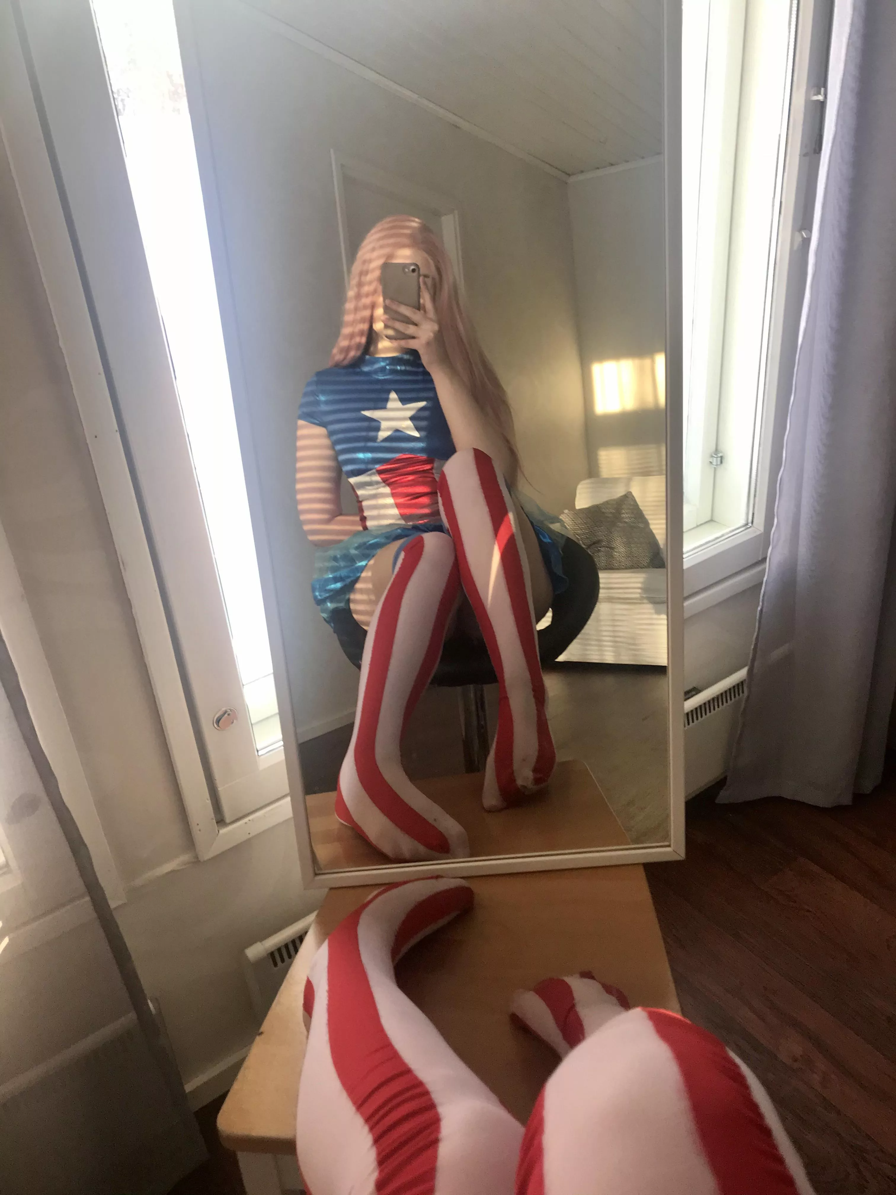 Do you mind that my stripes go to vertical direction? posted by LilyDDLG