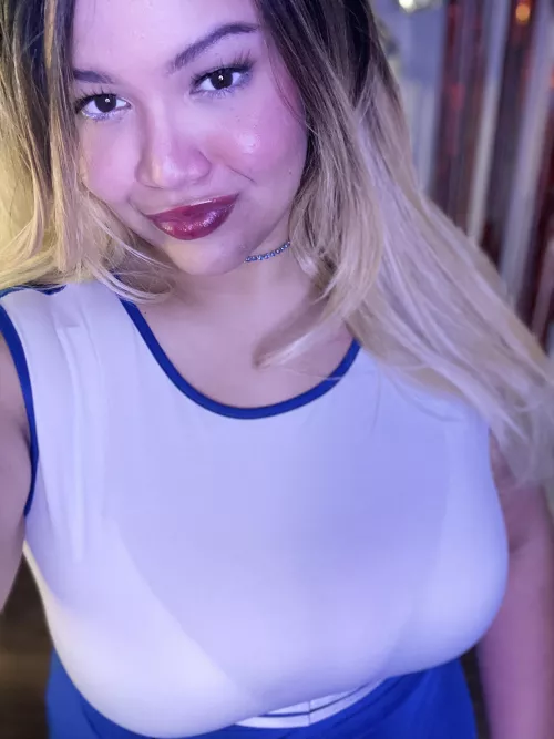 Do you need a bbw cheerleader for game day?