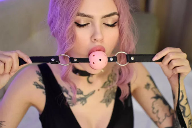 do you need an obedient girl?[f] by keirameow