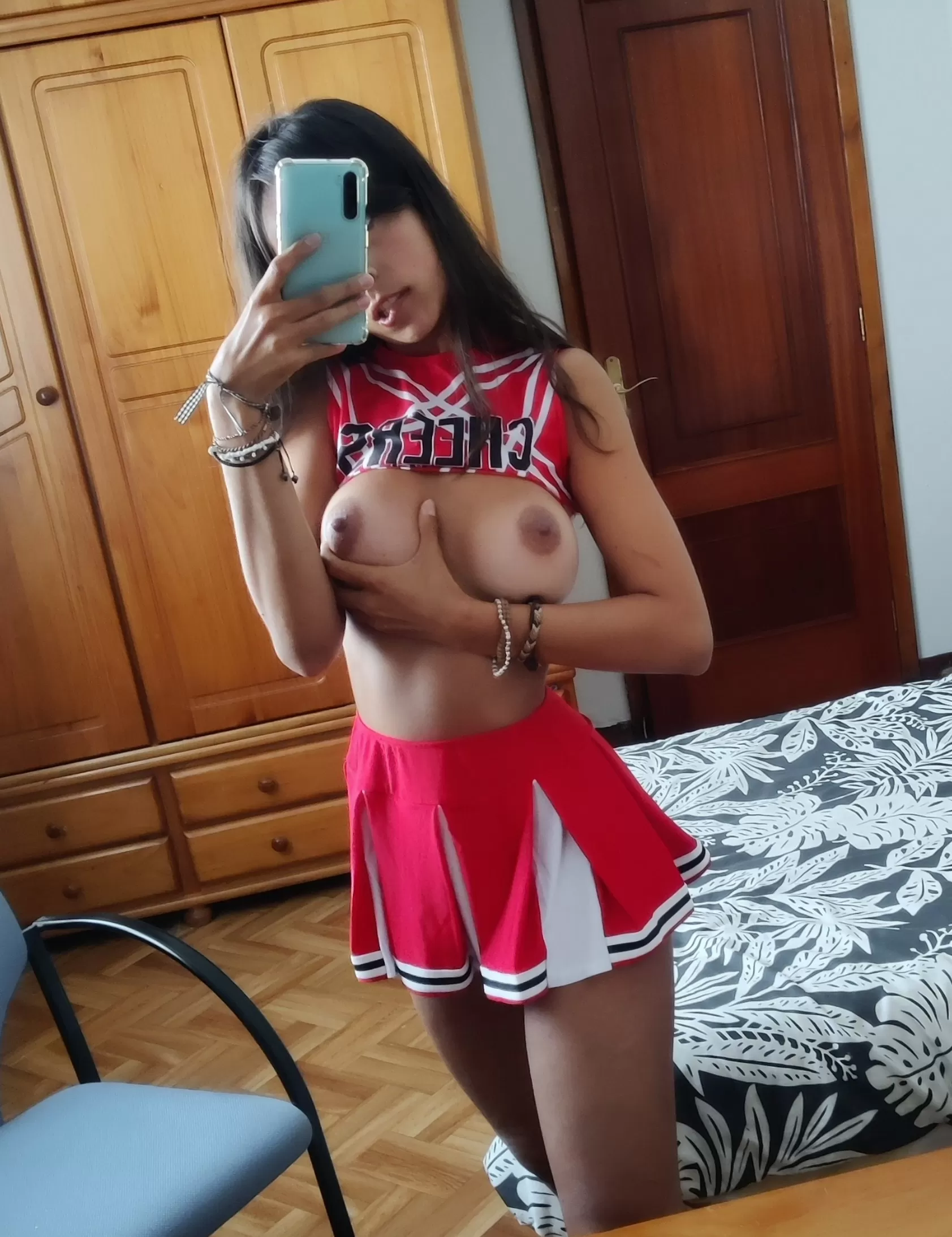 Do you remember the best orgasm you’ve ever had? [F][18][OC] posted by anais-lemaire