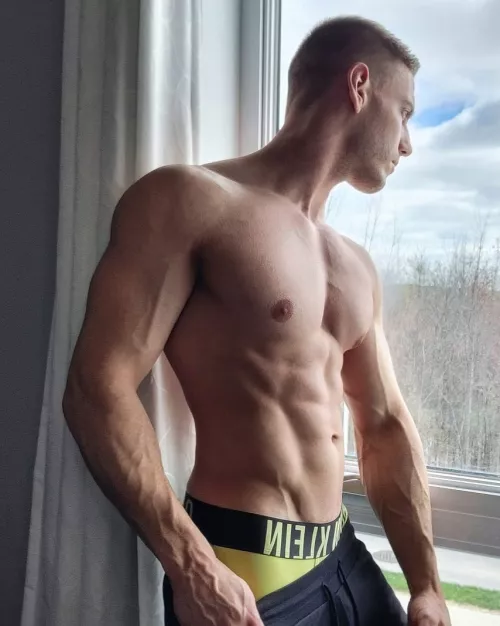 Do you see what I see ? by John_fitness91