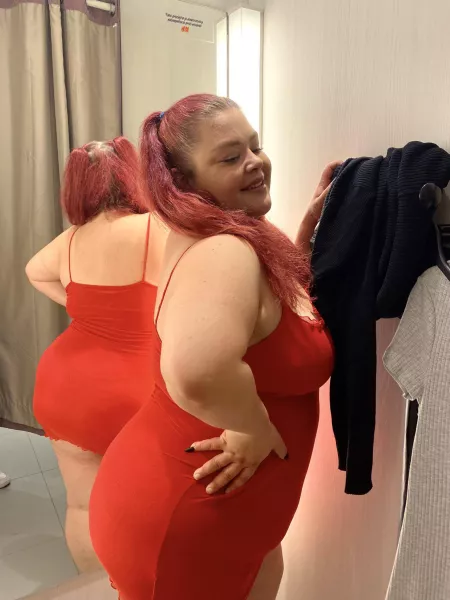 Do you think I look good in minidress? by BigBeautyLife