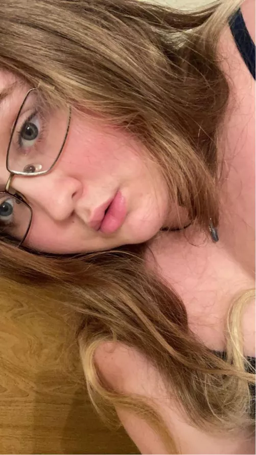 Do you think I’m cute? :) by goddesskarma3