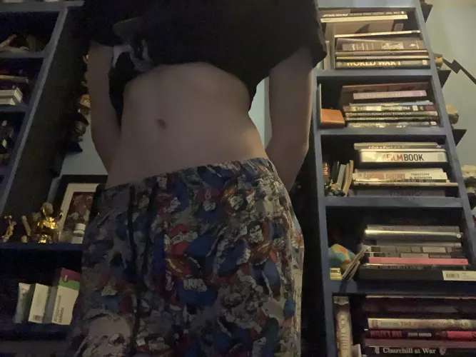 Do you think I'm pretty? by Huge_Grapefruit_8547