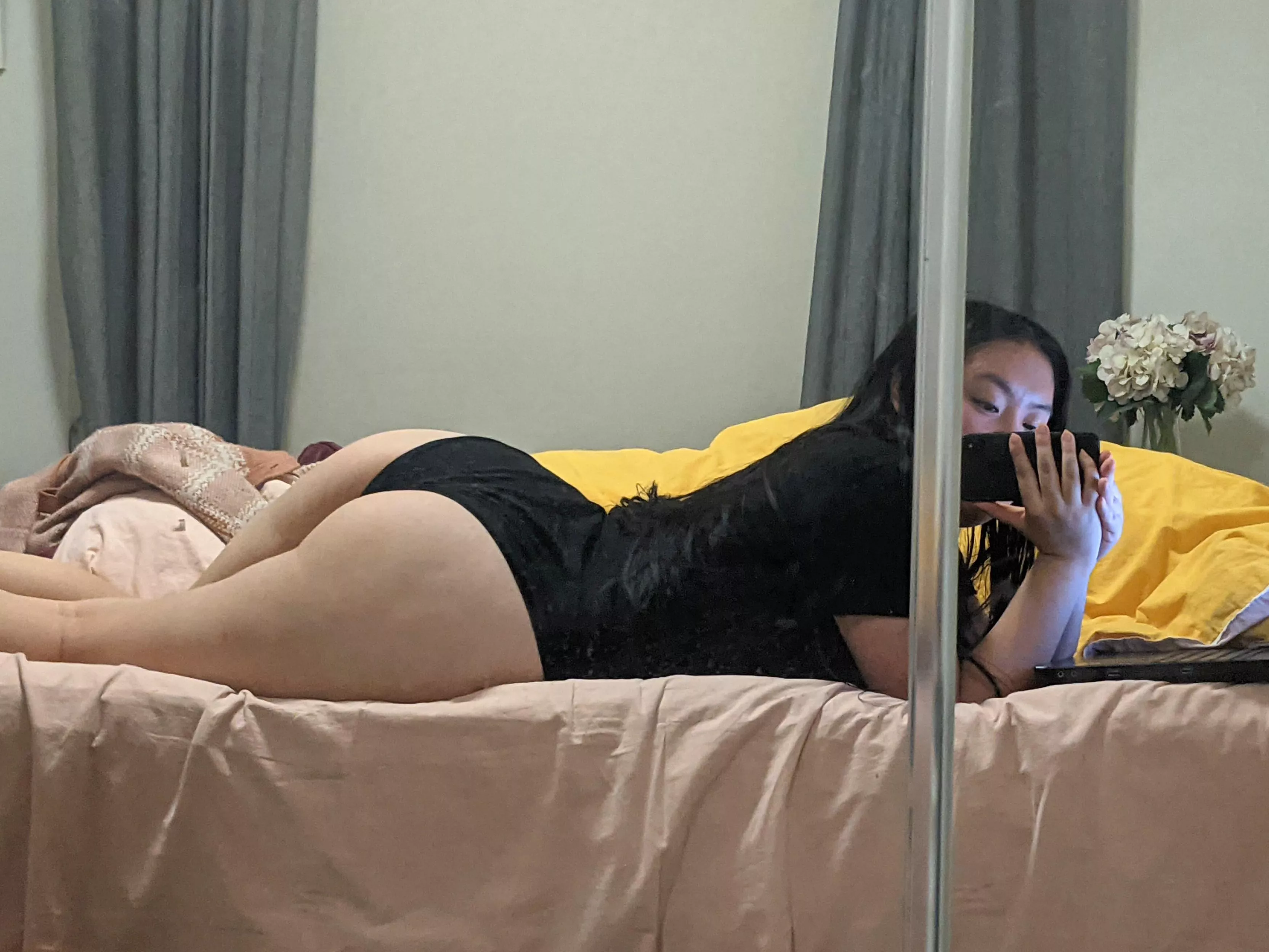 do you think my ass is fuckabke? posted by IvyYueOF