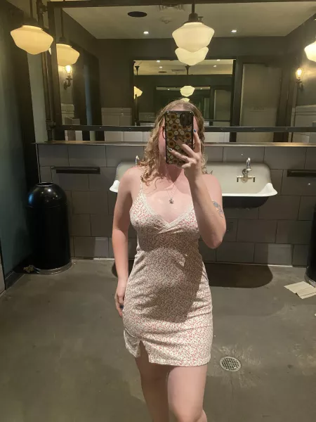 Do you think my date noticed? by Lilly_in_Bloom