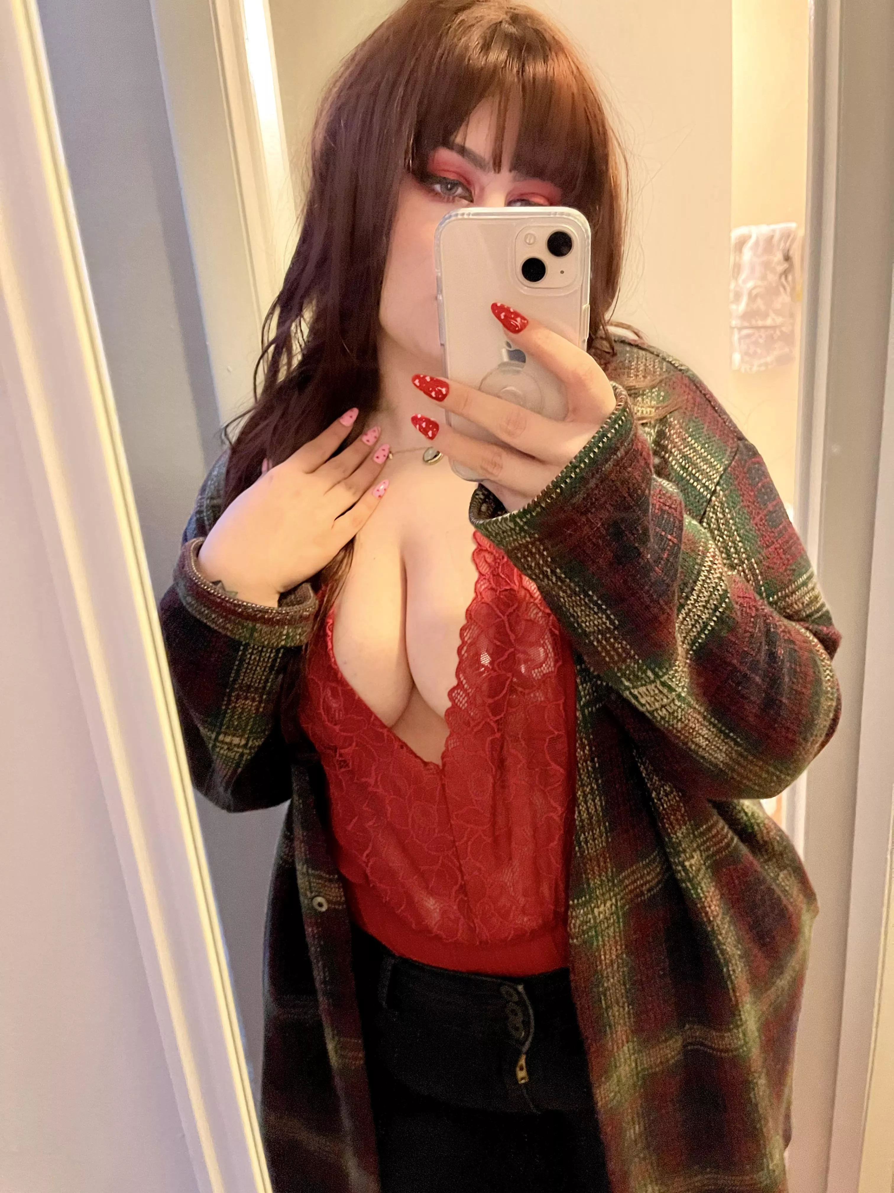 Do you think my date will like my outfit? ⚰️ Check out my FREE OnlyFans for fully nude pics & vids 🖤 Link in comments 🕸 posted by bigboilacroix69