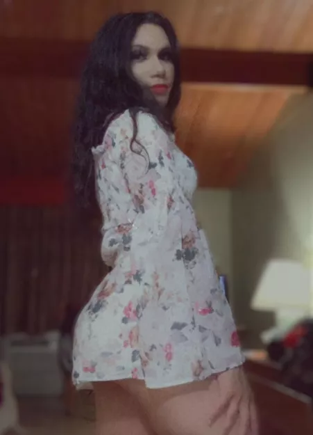 Do you think this dress looks any good on me? by Jylie__