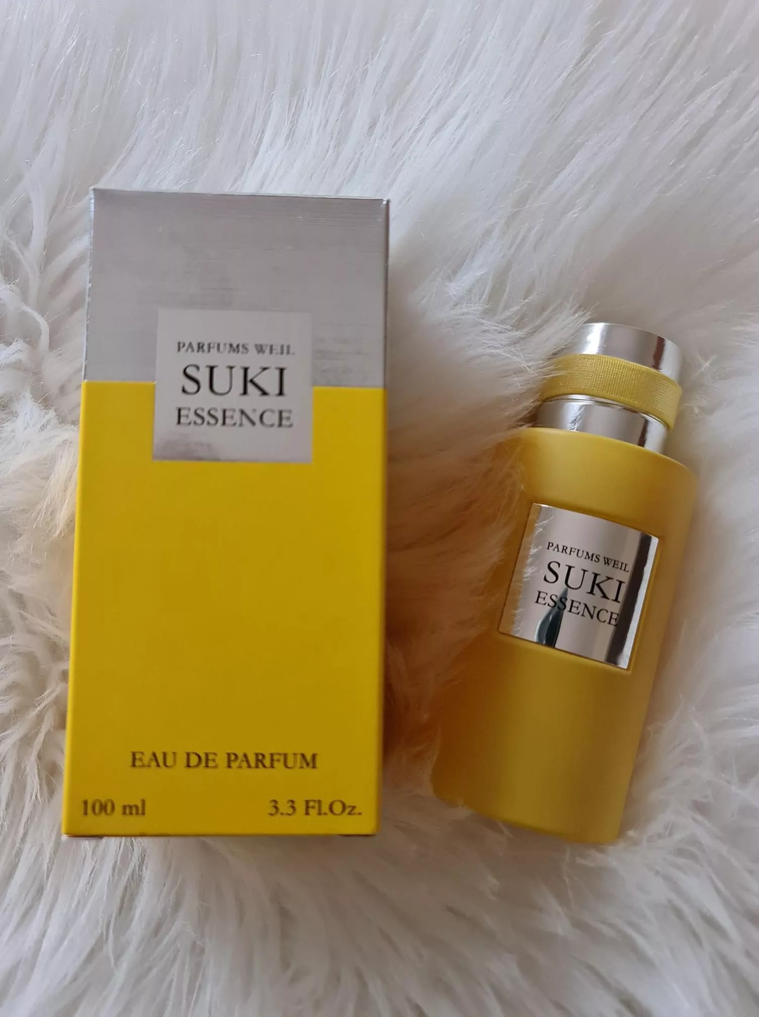 Do you think this smells like fish? posted by sage-and-sea-salt