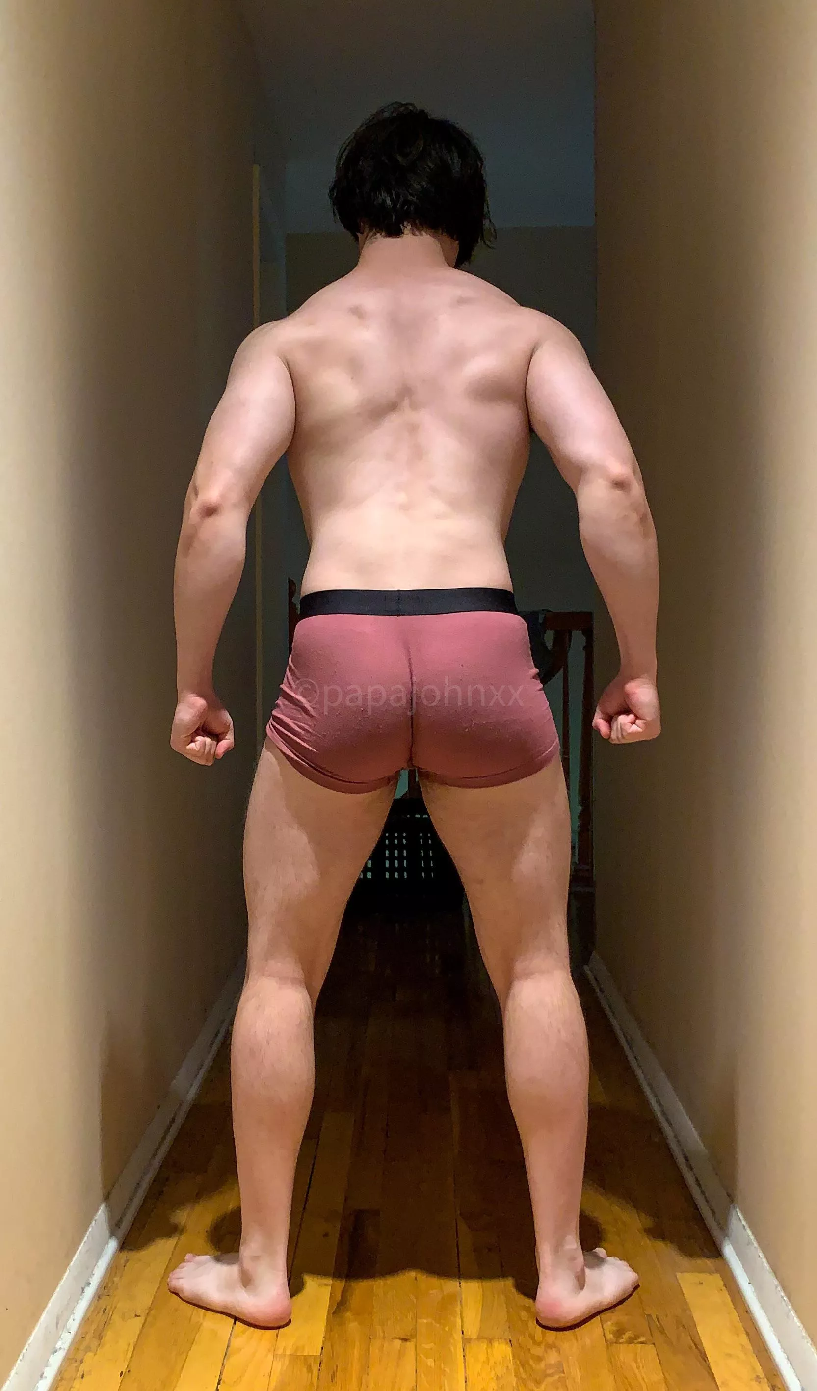 Do you wanna be the material between my cheeks? nudes | GLAMOURHOUND.COM