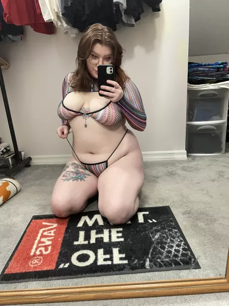 do you wanna come squish my soft tummy 👉👈 by lollabunnny