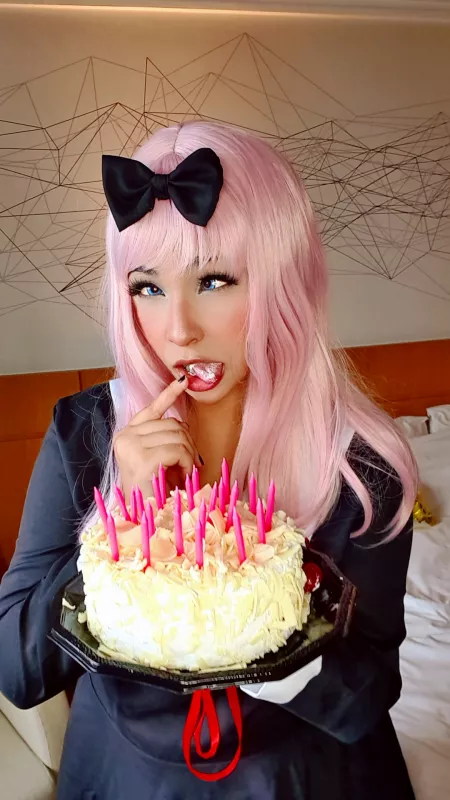 Do you wanna feel my Icy tongue? by MayumiM