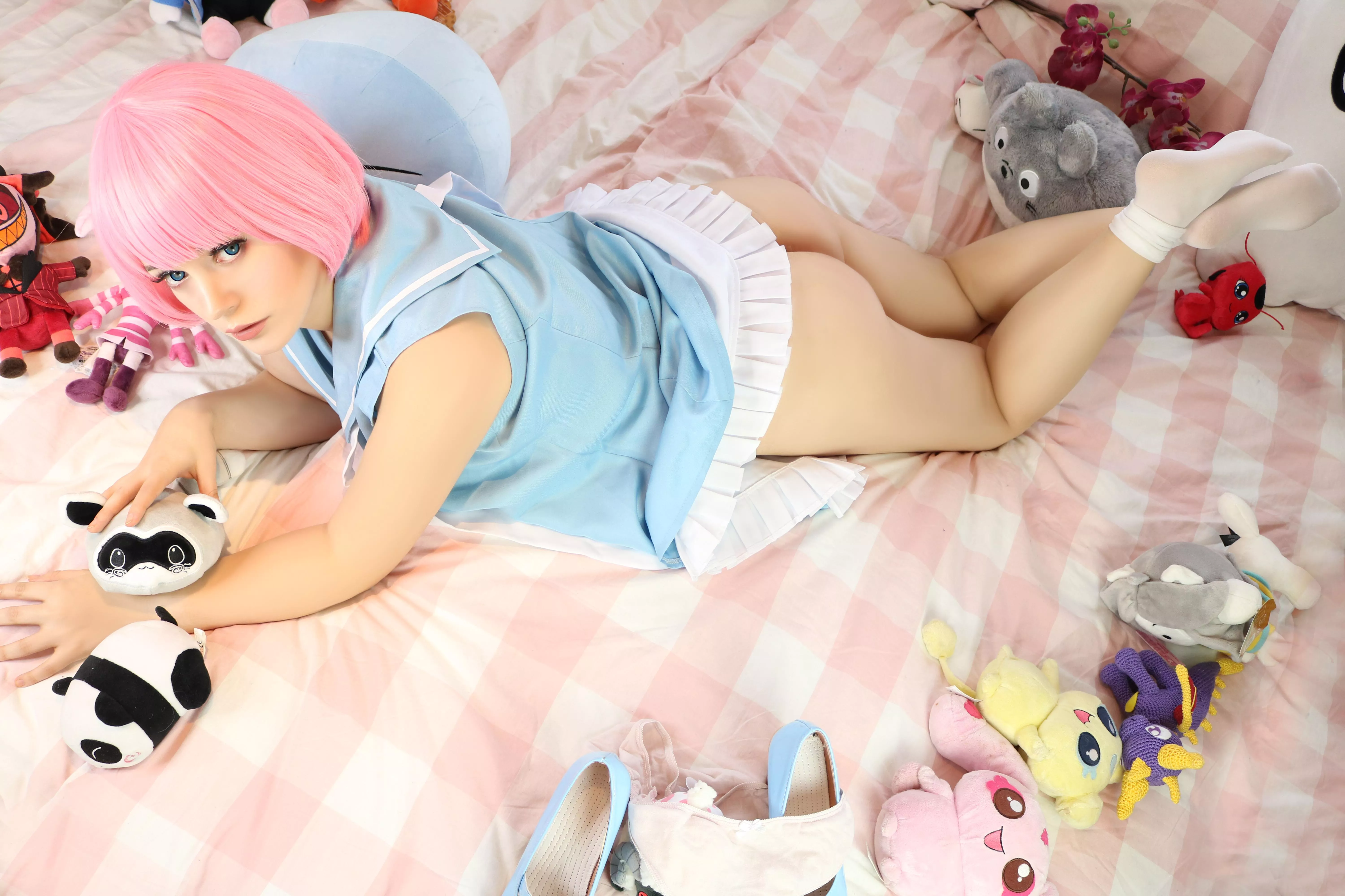 Do you wanna lie next to Rin? (By Lysande) posted by Gunaretta