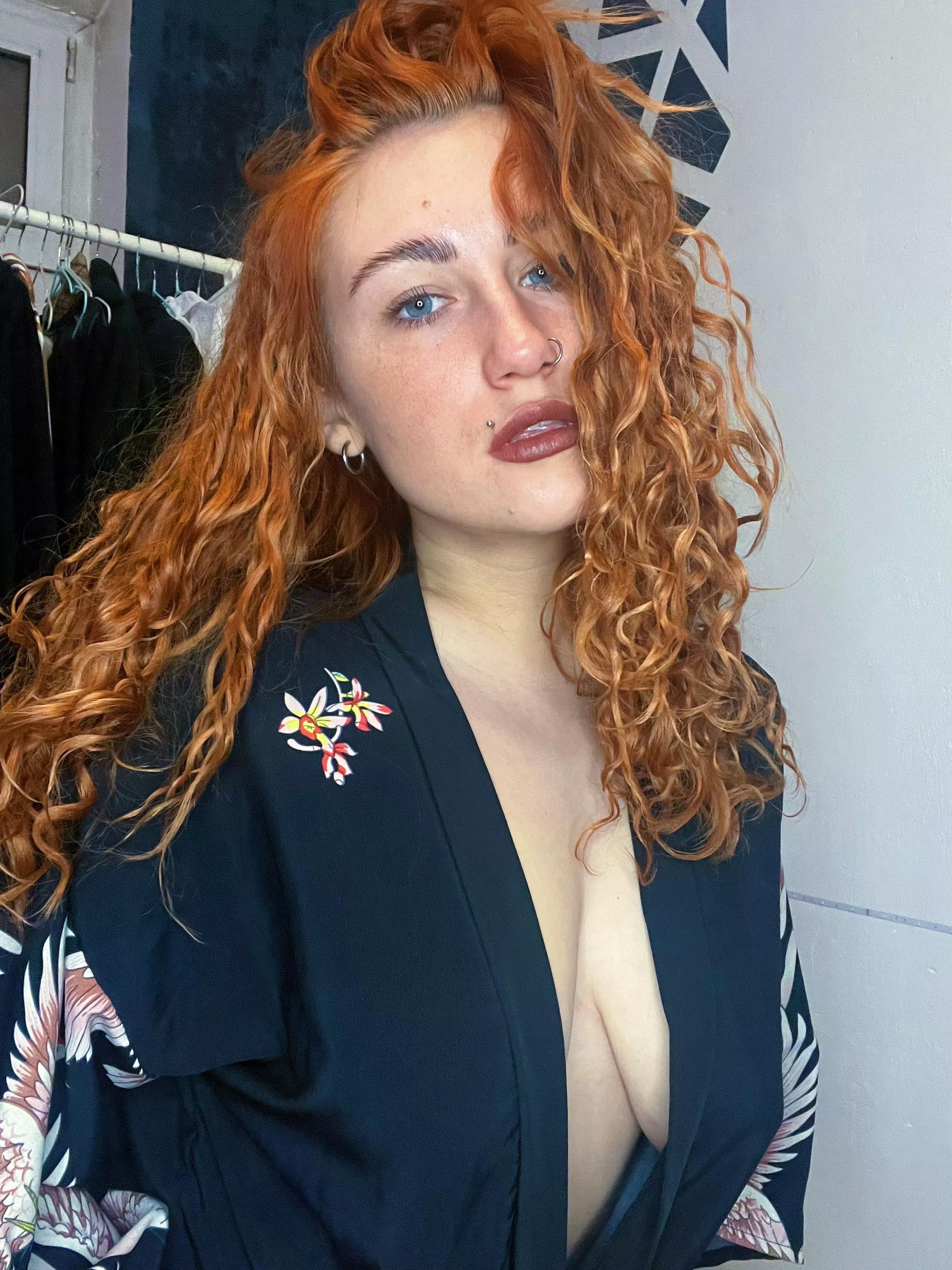 do you wanna piece of me?🤤 posted by SpicyHotDessert