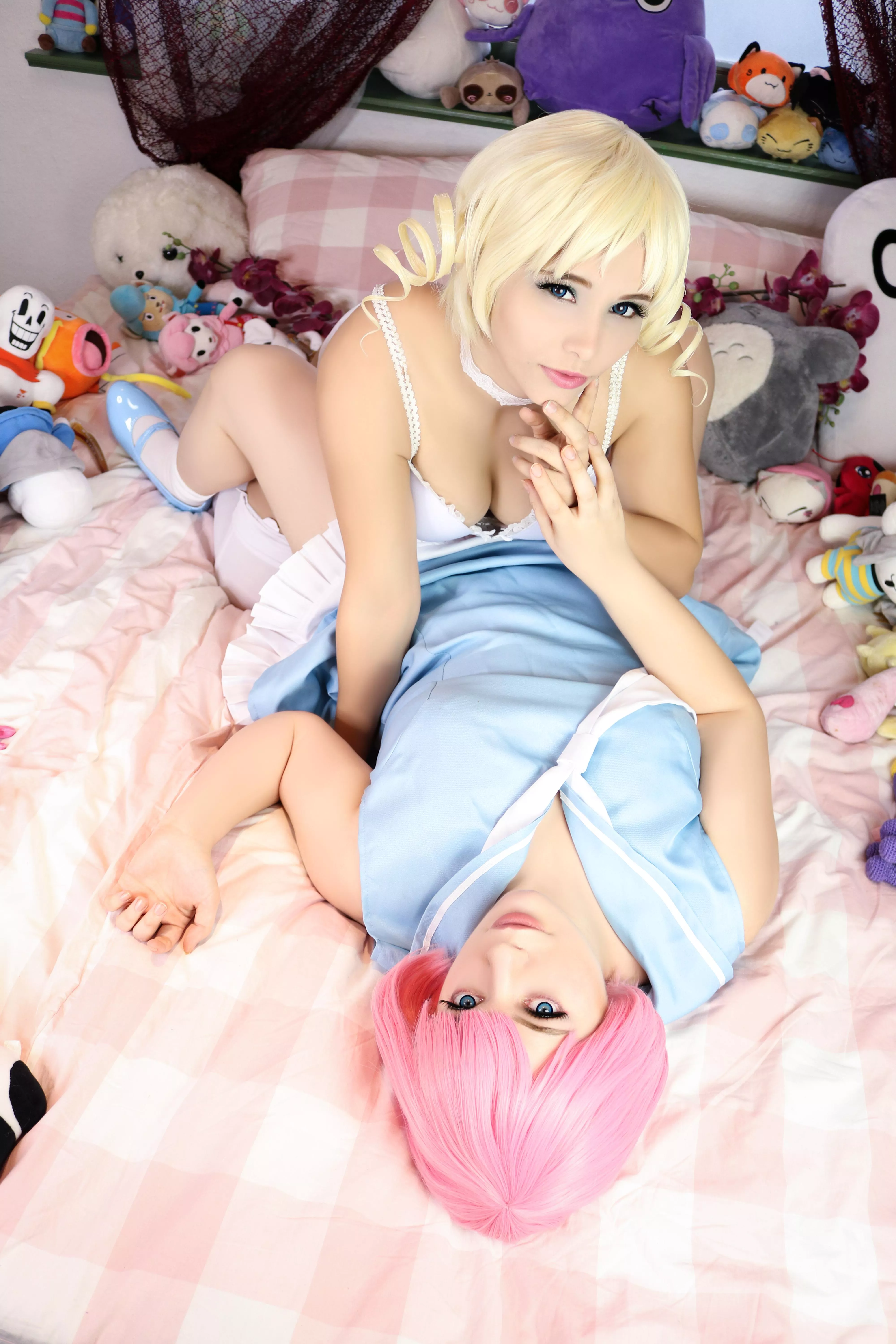 Do you wanna relax with them for a bit? (By Gunaretta and Lysande) posted by Gunaretta