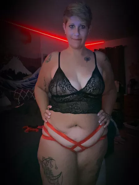 Do you want to poke inside? by LiciPeeci