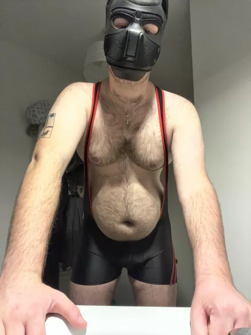 Do you want to see what I’m sporting, boy? by Jo37123