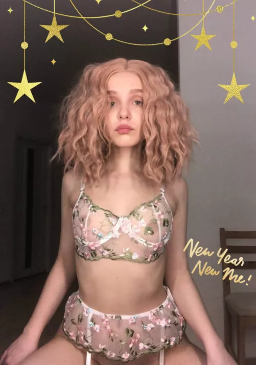 Do you want to take my innocent and fresh body after the shower?💦Link below👇👇 by Mery_sweety