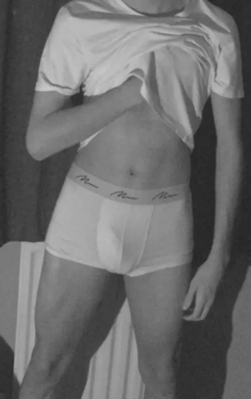 do you want to turn my small bulge into a bigger one? by cutebeatle22