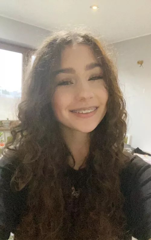 Does a smiling teen girl turn you on?☺️ by RitaFiore