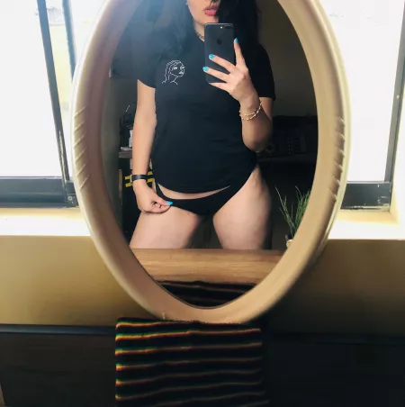 Does an older man want to fuck a 20-year-old girl? 😏👅 by francheskabig