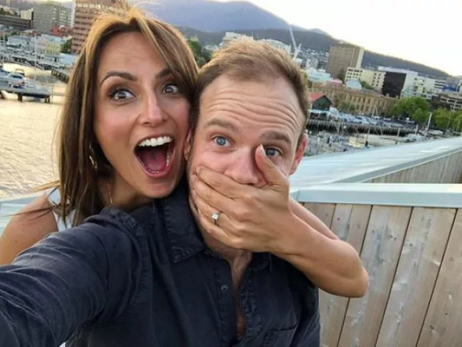 Does anybody else like the idea of being shut up by a soft female hand ❤️😅 by Chikungunya_92