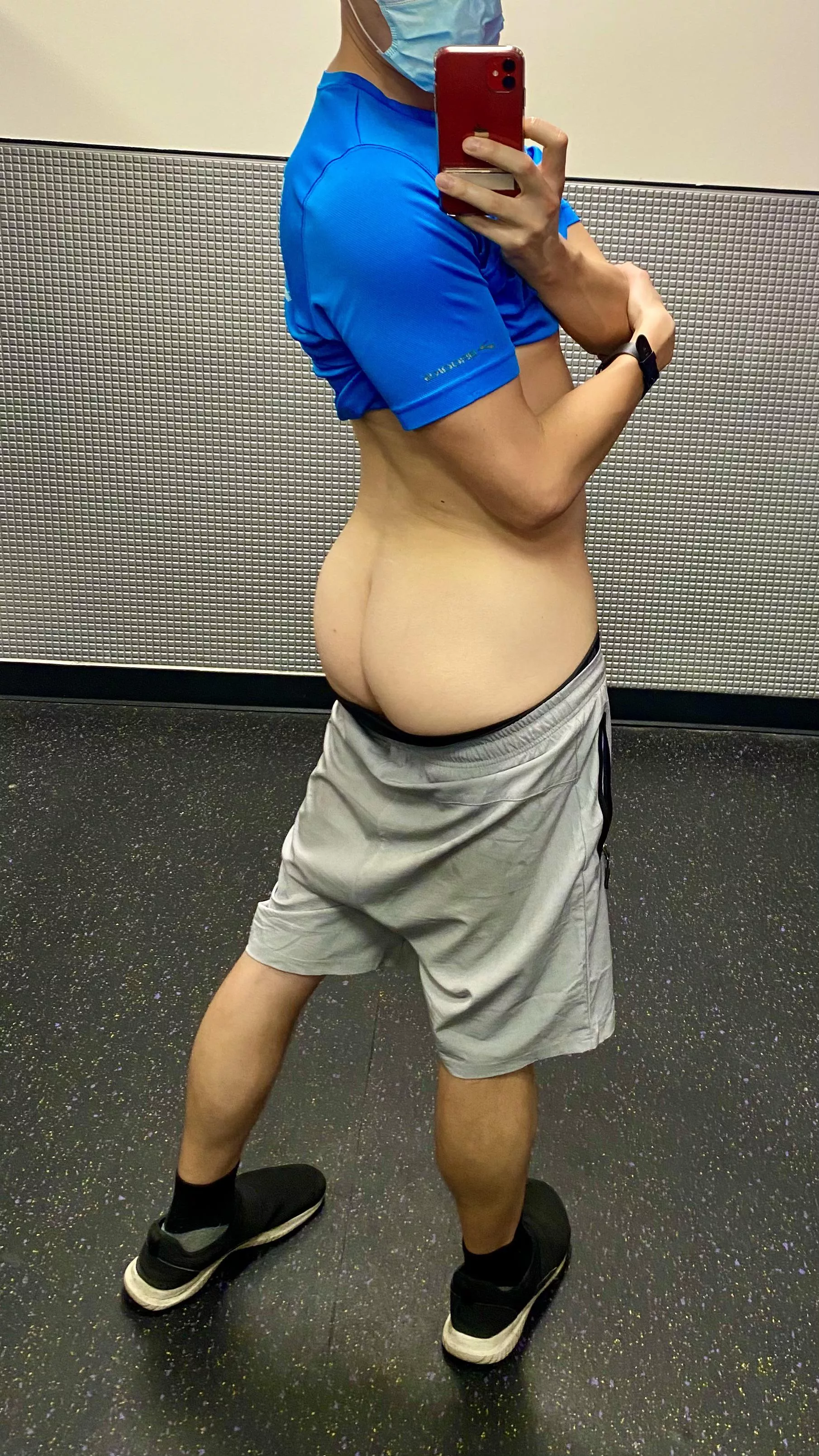 Does anyone here like Asian cream cake? Gaysian cream cake? 🤔 posted by hapabottom