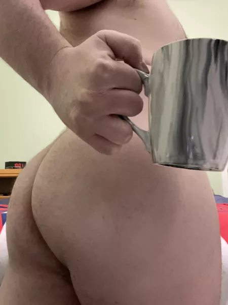 Does anyone like cake with their coffee?? I know I do! by Buster912