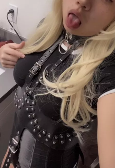 does daddy enjoy a kinky slut? ;) by AsianSissy69420