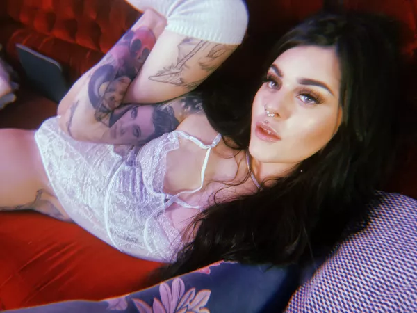 Does daddy need a goth girl ? by sarahmoonsuicide