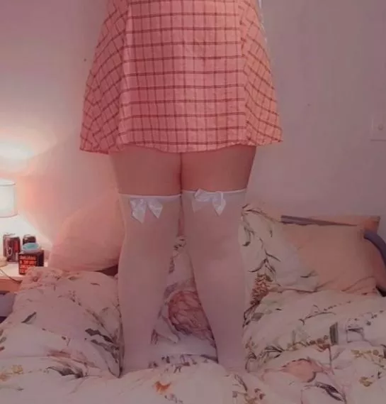 Does I look cute daddy?? 😍😍🌸 posted by harperrose_x