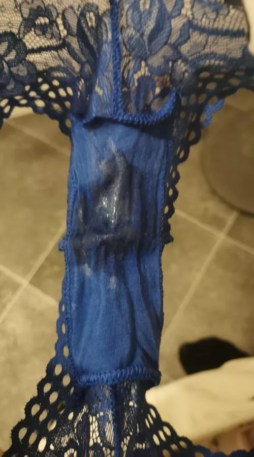 Does my Cum count? ☺️👅 by SniffMeStacey